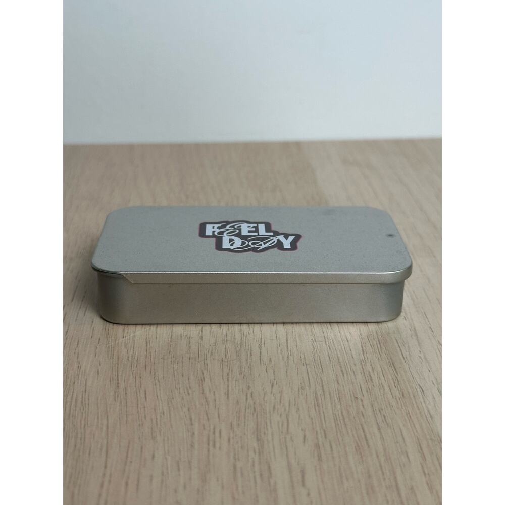 Limited Adidas Tin Case with Band Aid - Picture 2 of 4